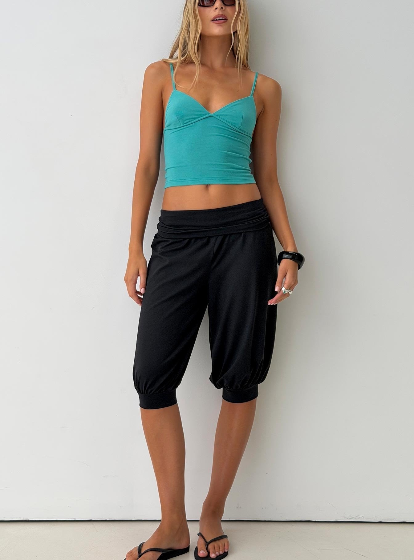 Klauria 3/4 Balloon Pants Black
